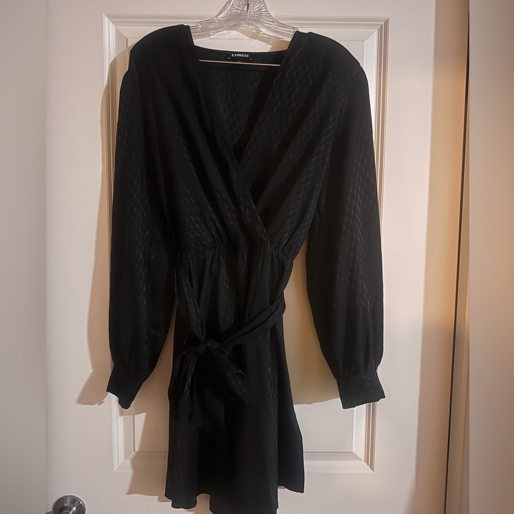 Express like new black dress. Size large